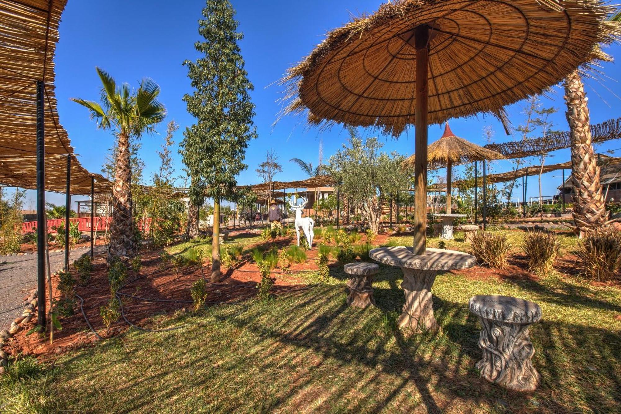 The Ranch Resort Таханут Екстериор снимка