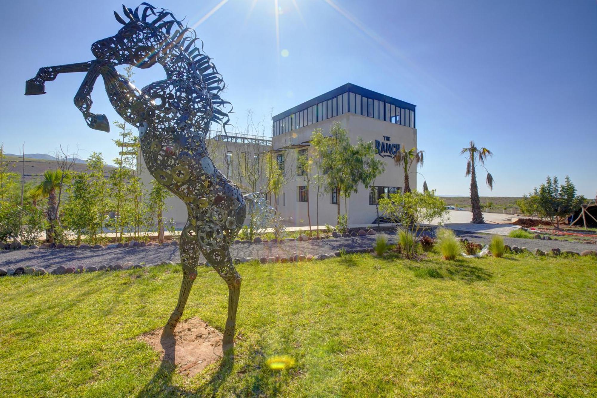 The Ranch Resort Таханут Екстериор снимка